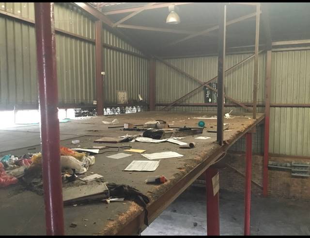 2,400M² FACTORY FOR SALE IN WADEVILLE